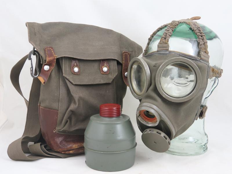 WW2 Swedish M31-36 gas mask - finnish army R36