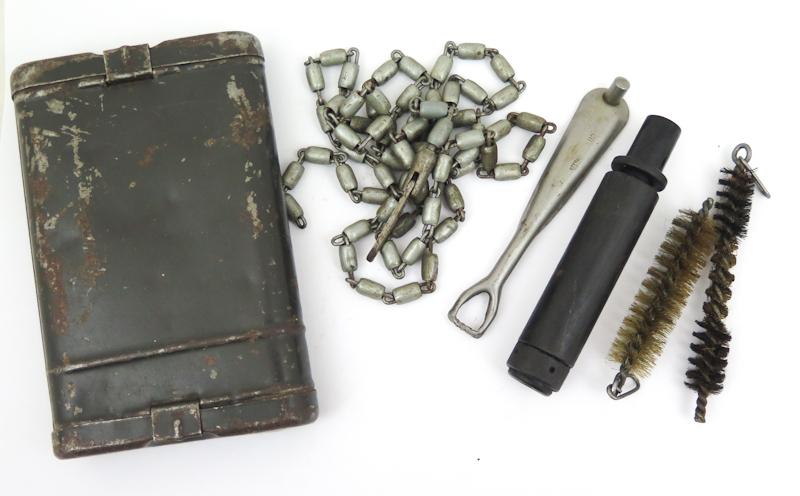 WW2 German Wehrmacht/Waffen-SS rifle cleaning kit RG34 - Gustav Appel