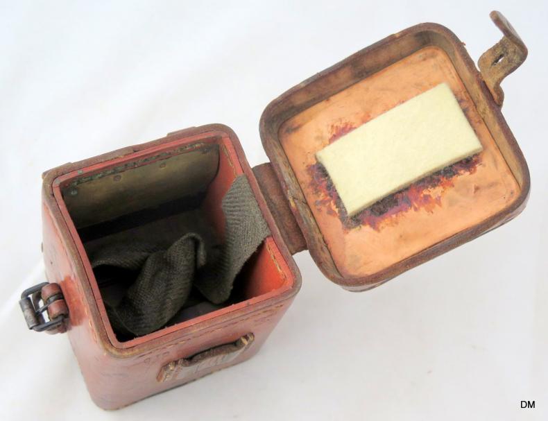 WW2 German battery box for optical sights - leather