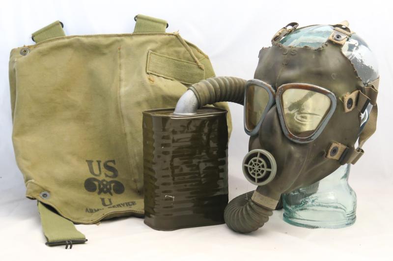 WW2 US army service gas mask