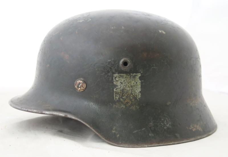 WW2 German M40 steel helmet single decal - Q66