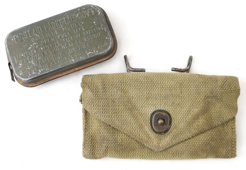 WW2 US army M1924 1st aid pouch and packet