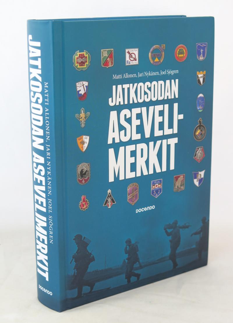 Book -  Jatkosodan asevelimerkit - Finnish continuation war badges and patches 1941-44