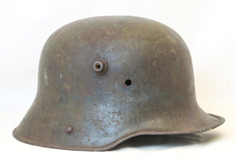 WW1 German M16 steel helmet shell