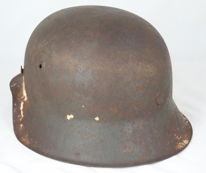 WW2 German Wehrmacht M42 steel helmet - Winter camo