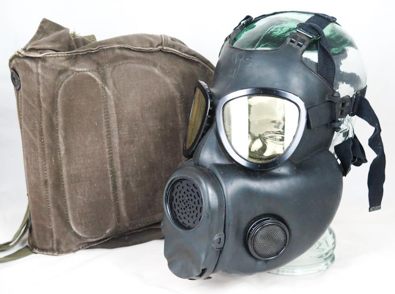 Cold war US army M17 gas mask