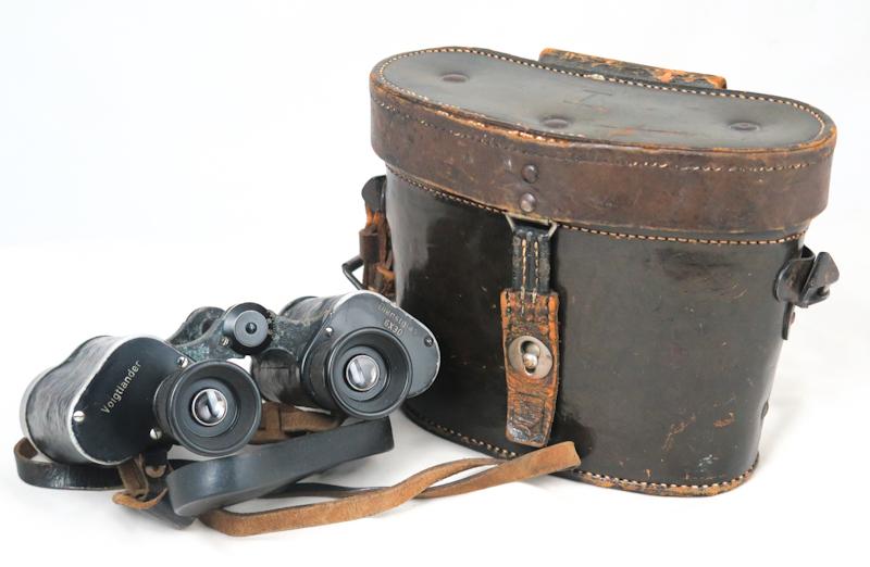 WW2 German Wehrmacht/Waffen-SS 6x30 field binoculars - Dienstglas