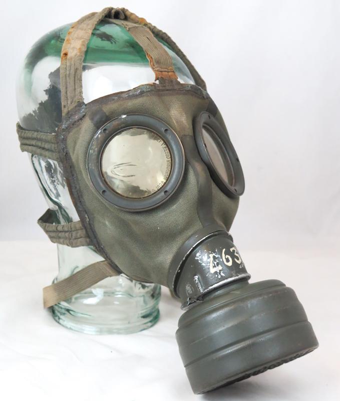 Dragoon Militaria | WW2 German GM30 gas mask and canister - Luftwaffe ...