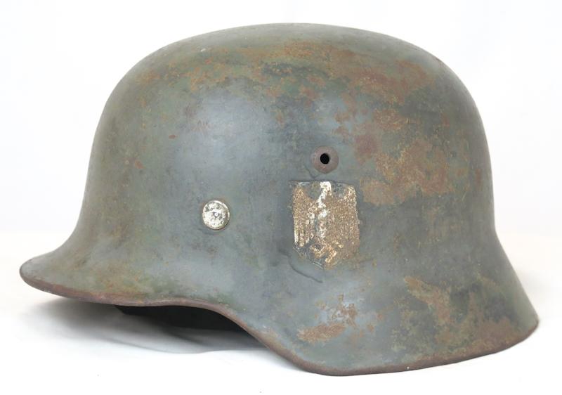 WW2 German M35 steel helmet early NS64 - re-issue single decal