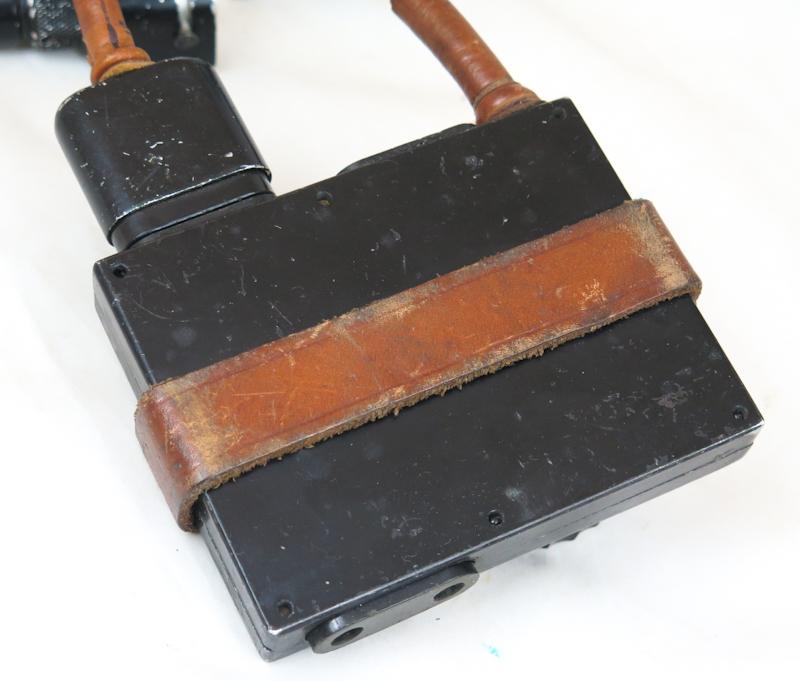 WW2 German optic junction box and light cord