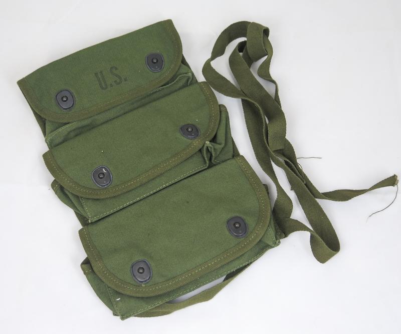 WW2 US army Grenade carrying bag - 1945