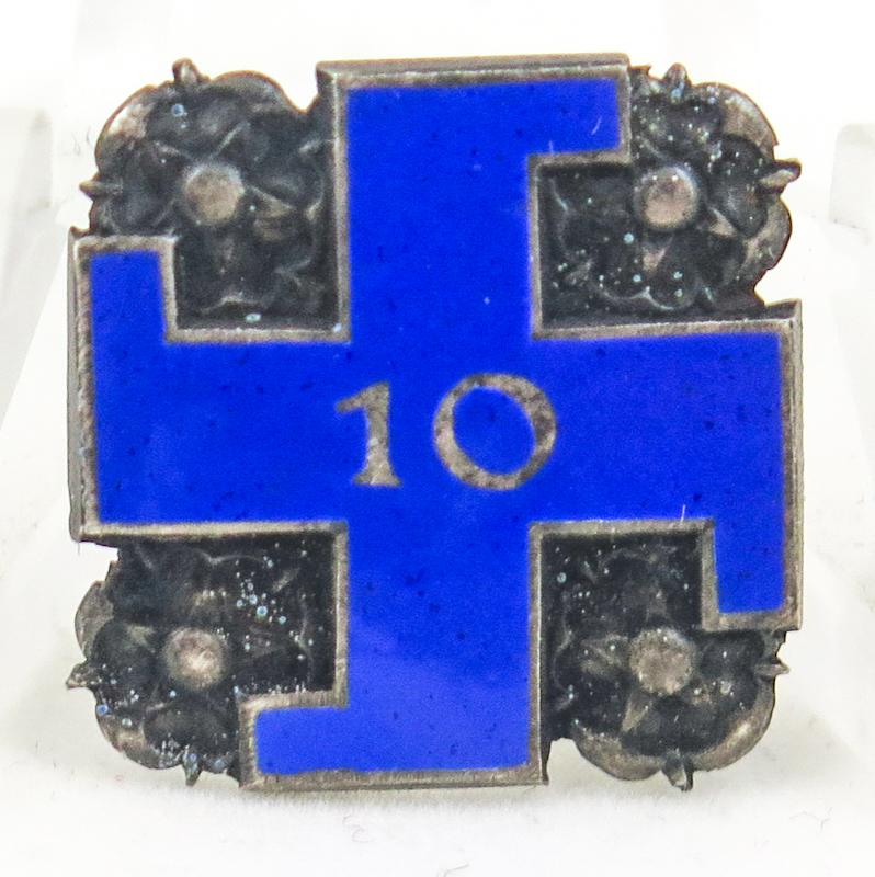WW2 Finnish Lotta Svärd 10-years membership commemoration badge