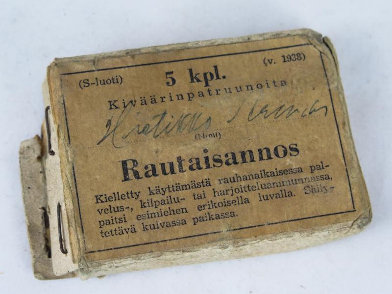 Pre-war finnish army /Civil guards iron ration box - ammunition empty