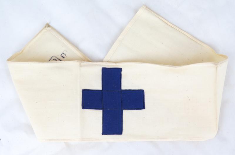 WW2 Finnish army vetenerian arm band - blue cross