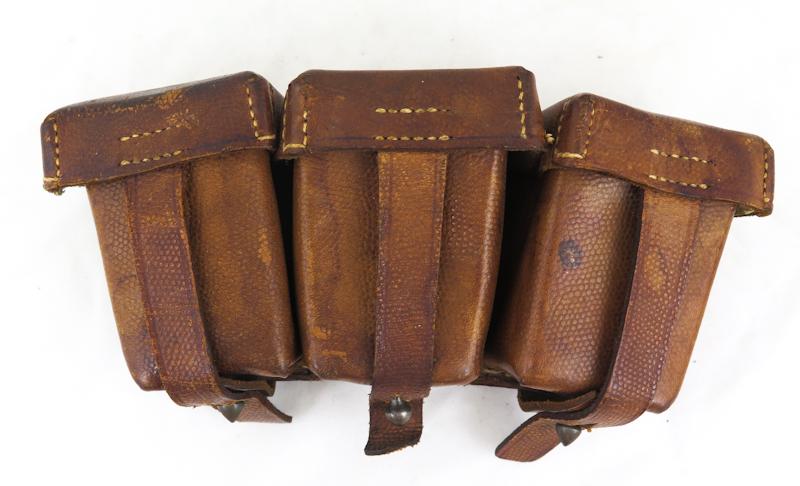 WW1 German army M1909 ammo pouch - 1915