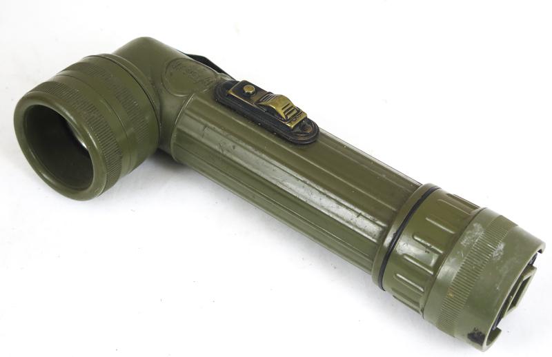 Cold war US army flash light MX-991/U - Vietnam period