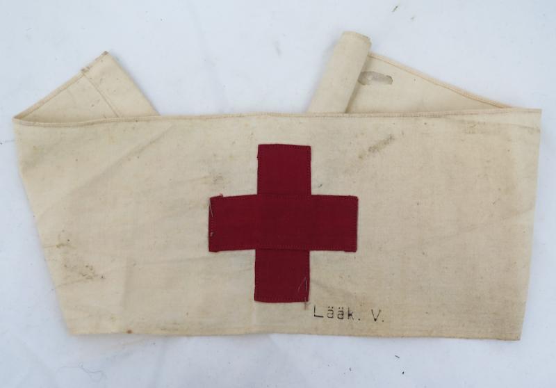 WW2 Finnish medics red cross arm band