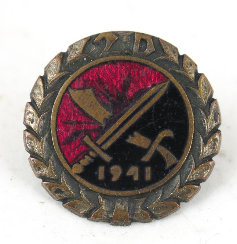 WW2 Finnish  2nd Division badge 1941