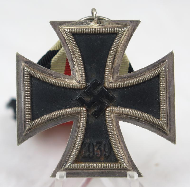 WW2 German Iron cross 2nd class 1939