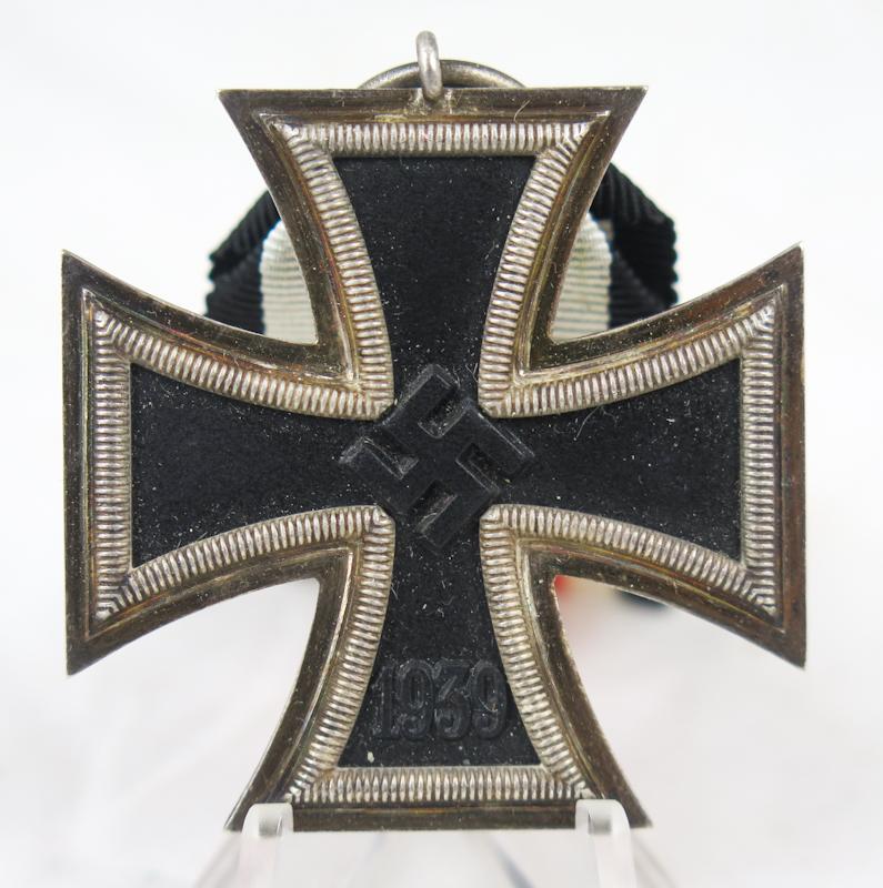 WW2 German Iron cross 2nd class 1939