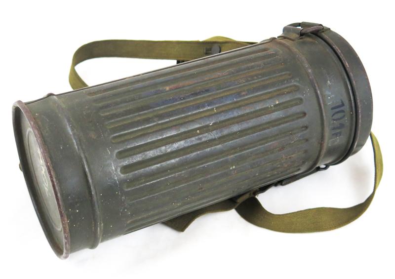 WW2 German Wehrmacht army GM30 gas mask set - named