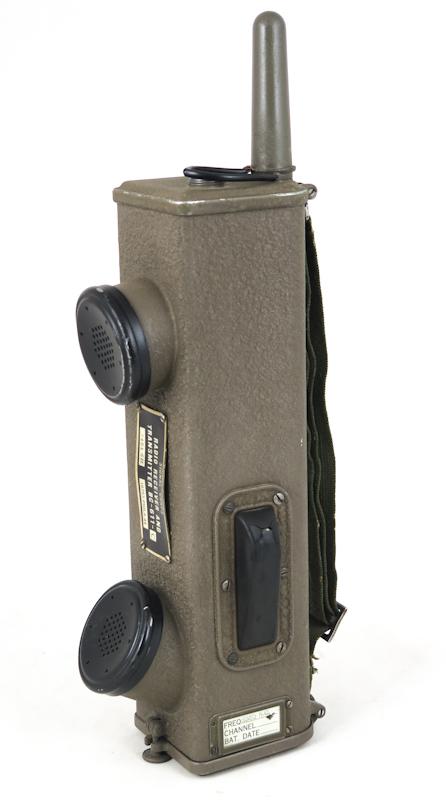 WW2 US army Signal corps  BC-611-C Handie Talkie - 1944