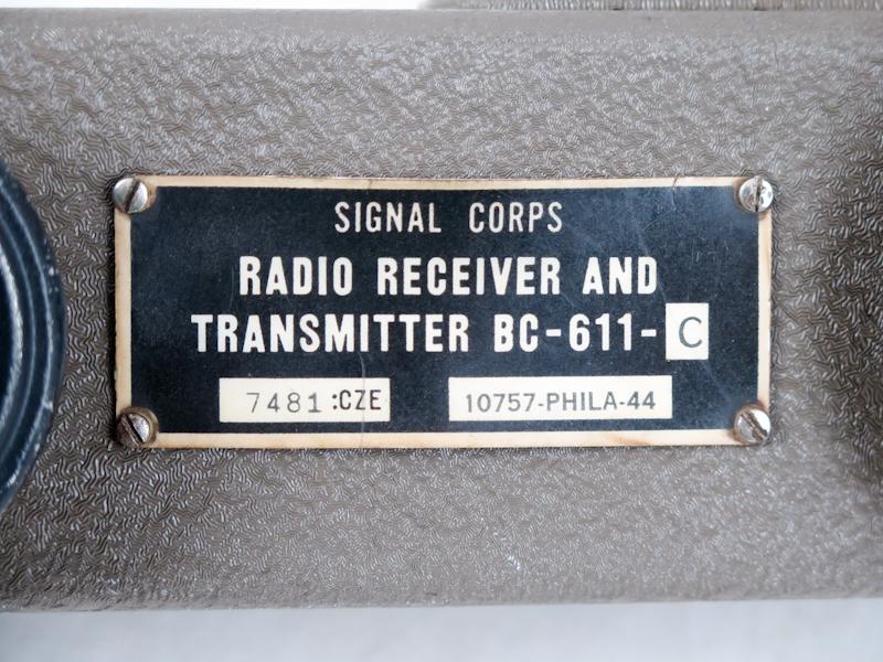 WW2 US army Signal corps BC-611-C Handie Talkie - 1944