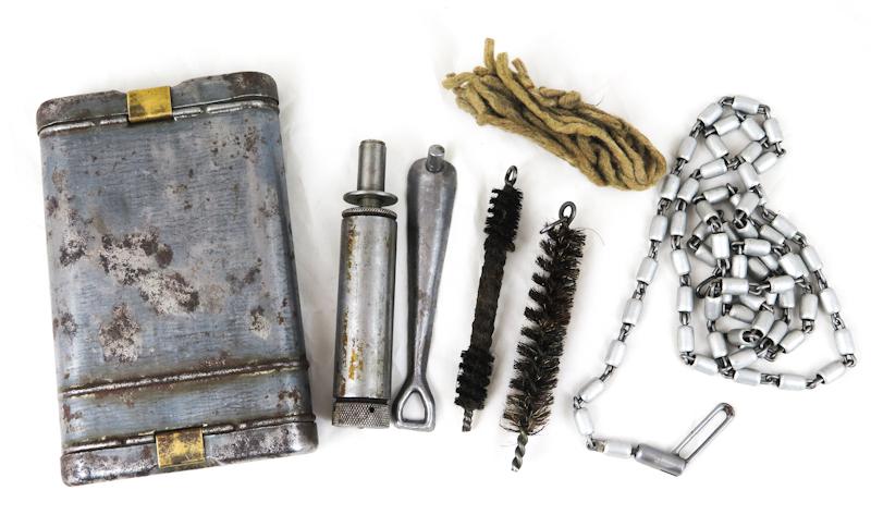 WW2 German Wehrmacht/Waffen-SS rifle cleaning kit RG34 - G.Appel 1937