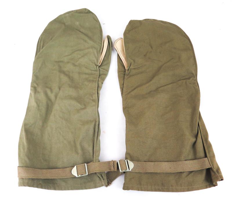 WW2 US army trigger finger mittens