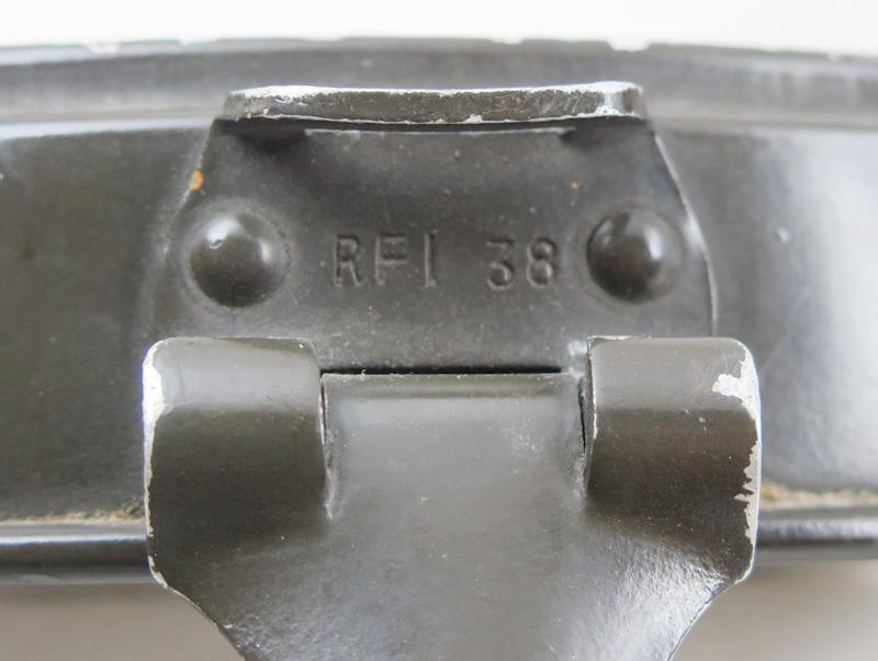 WW2 German Wehrmacht/Waffen-SS M31 mess kit with strap - early war