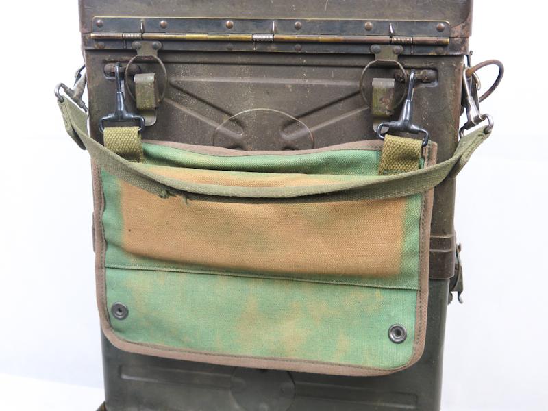 WW2 US army Signal Corps BC-1000-A radio - walkie-talkie 1944