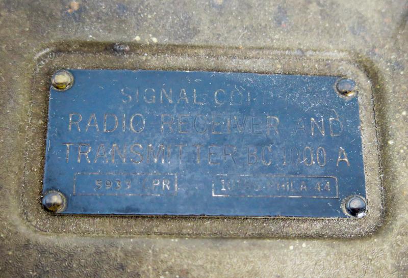 WW2 US army Signal Corps BC-1000-A radio - walkie-talkie 1944