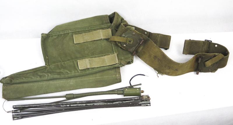 WW2 US army Signal Corps BC-1000-A radio - walkie-talkie 1944