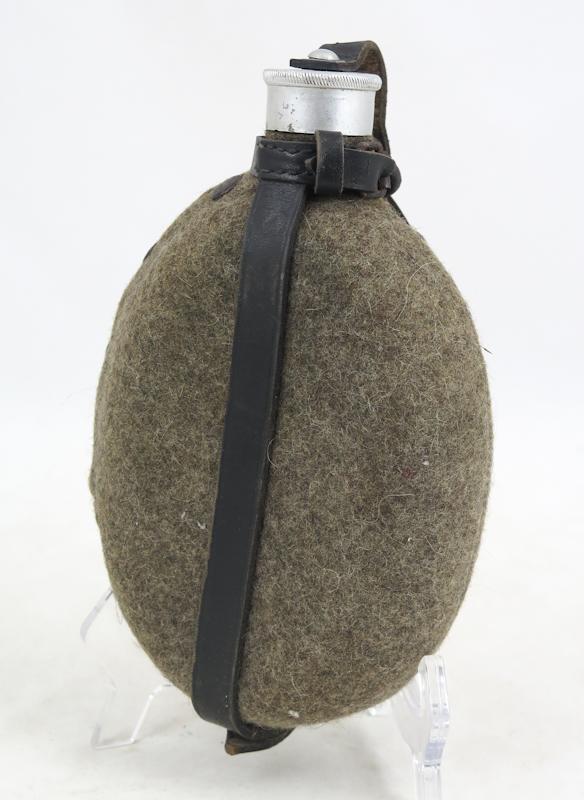 WW2 German field bottle - finnish army