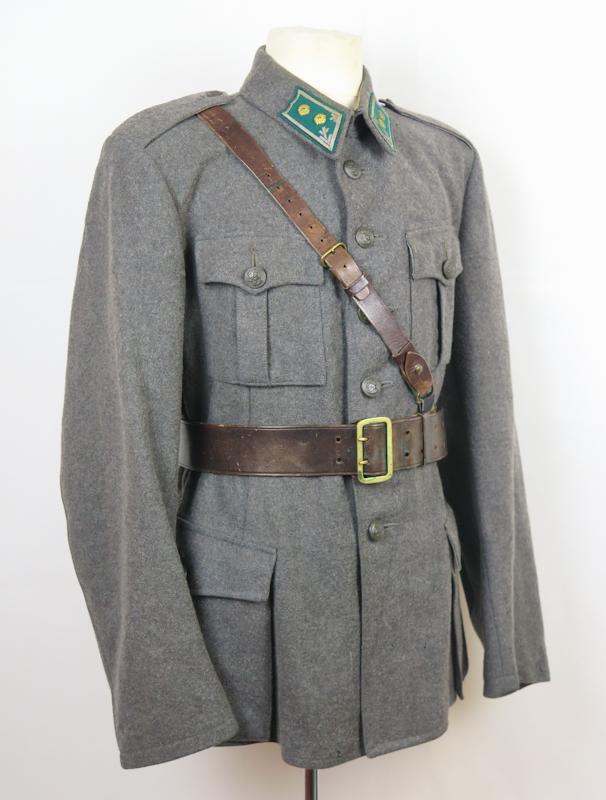 WW2 Finnish army infantry officers M36 field jacket with belt - late war pattern 1944
