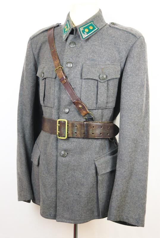 WW2 Finnish army infantry officers M36 field jacket with belt - late war pattern 1944