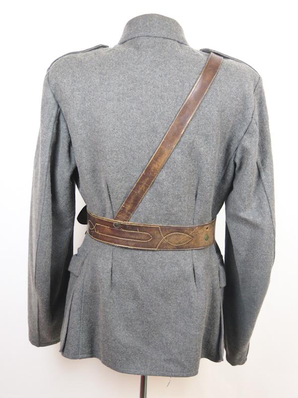 WW2 Finnish army infantry officers M36 field jacket with belt - late war pattern 1944