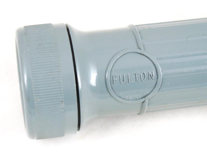 Cold war US Navy flash light MX-993/U - Vietnam period