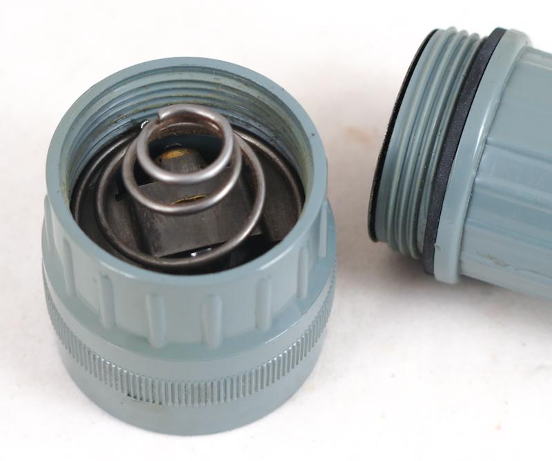 Cold war US Navy flash light MX-993/U - Vietnam period