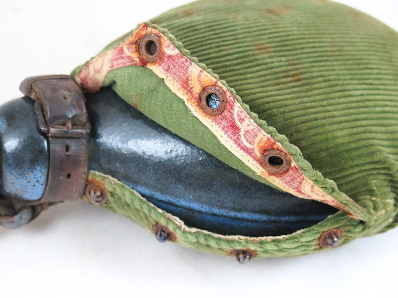 WW1 German M1917 field bottle - Bright green cover