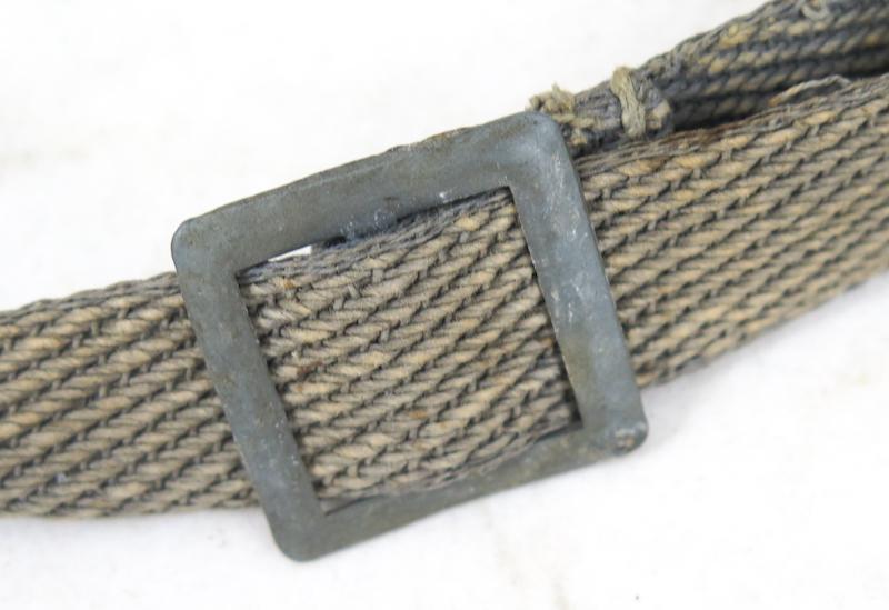 WW1 German M1917 gas mask canister - ersatz strap