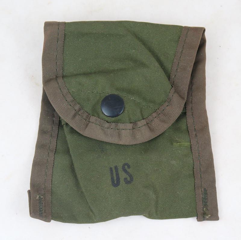 Cold War Vietnam M1967 compass and 1st aid pouch - 1968