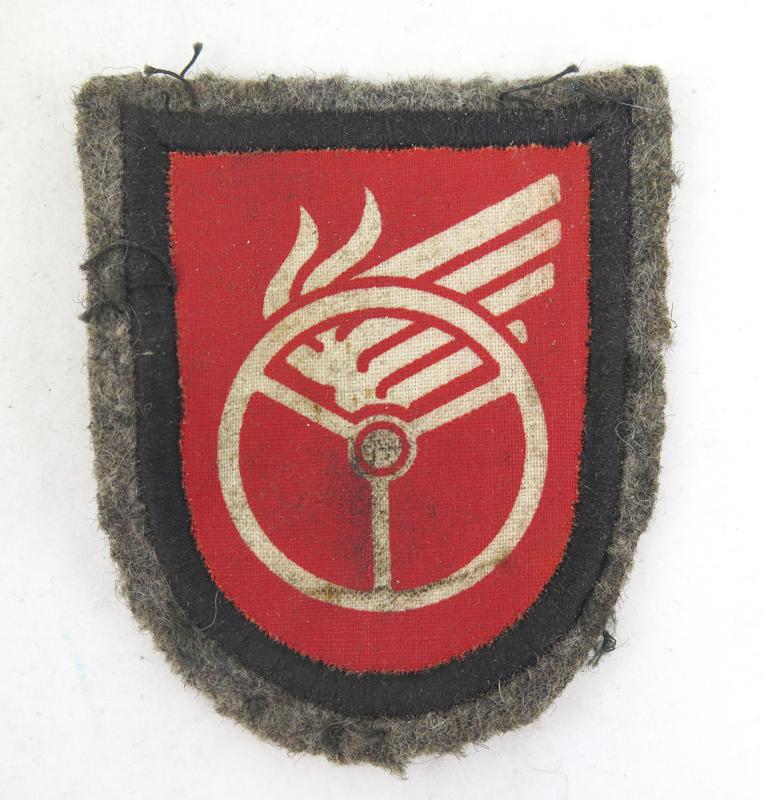 Post-war Finnish army M/49 trade patch -  driver