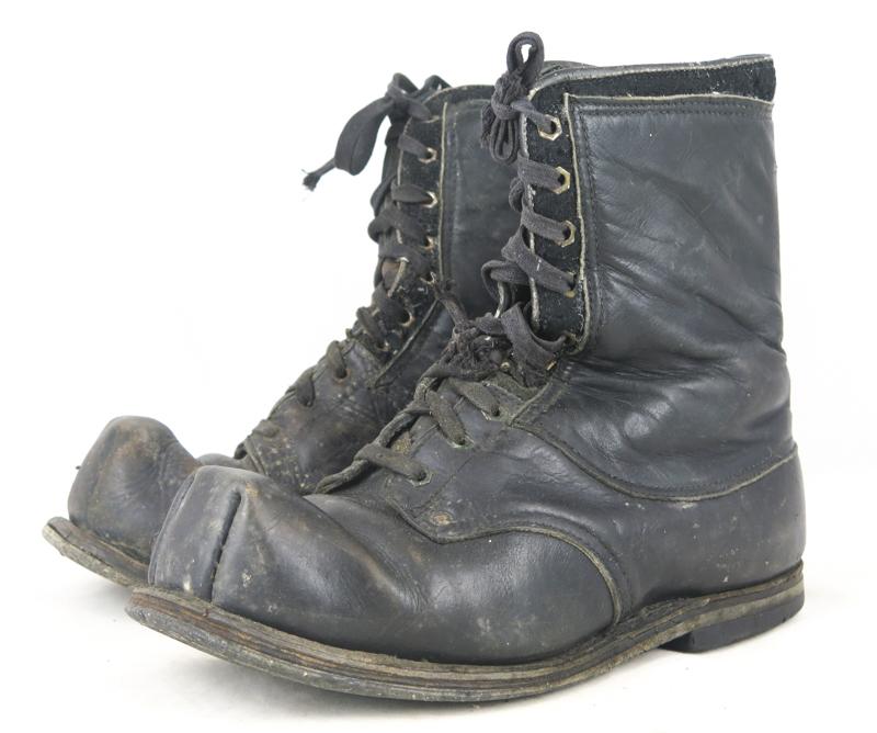 WW2 Finnish army Ski boots - leather