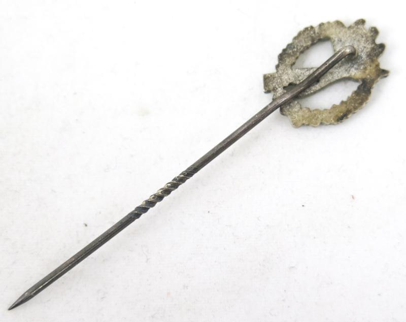 WW2 German miniature Infantry assault badge